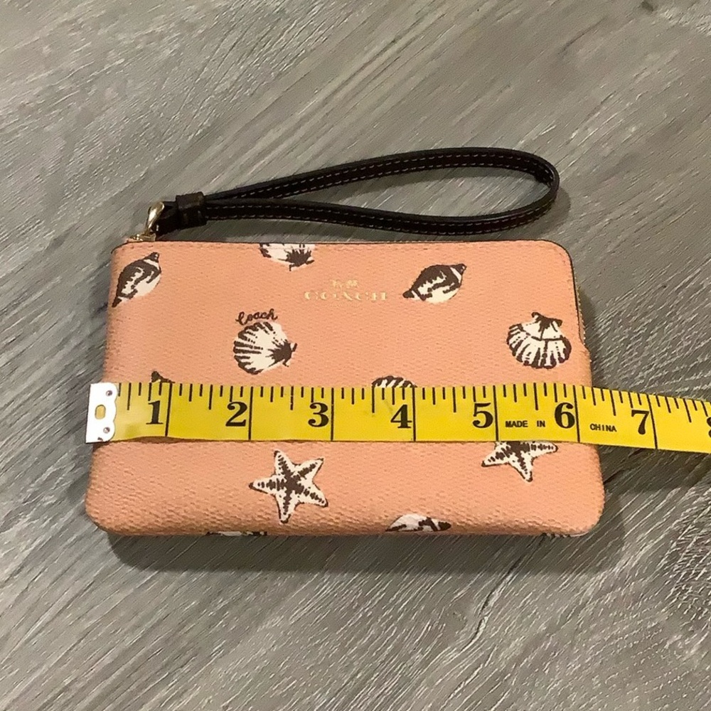 Coach Coral Zip Corner Wristlet with Shell Motif - Picture 6 of 7